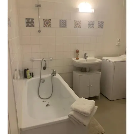Appartement Spacieux Et Lumineux Vandoeuvre-lès-Nancy Exterior foto